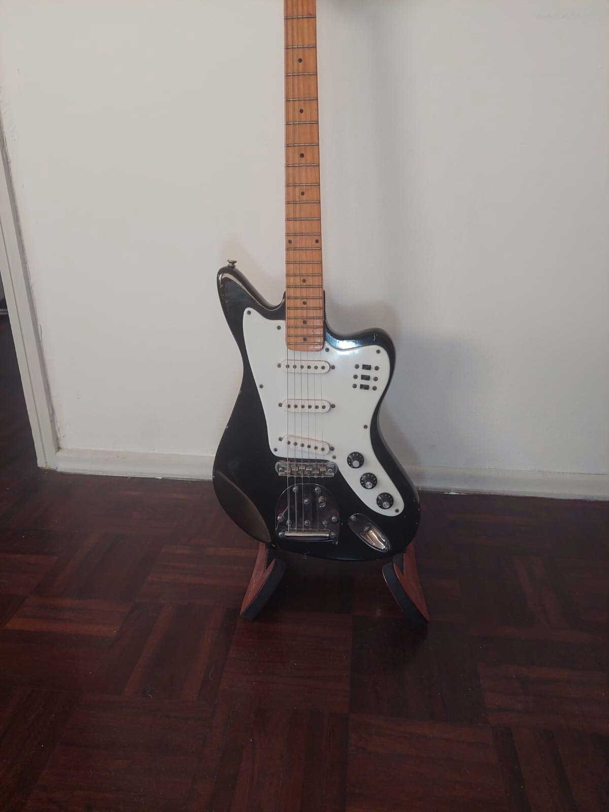 Guitarra Giannini Super Sonic AE03 década de 70 80 Estúdio 141