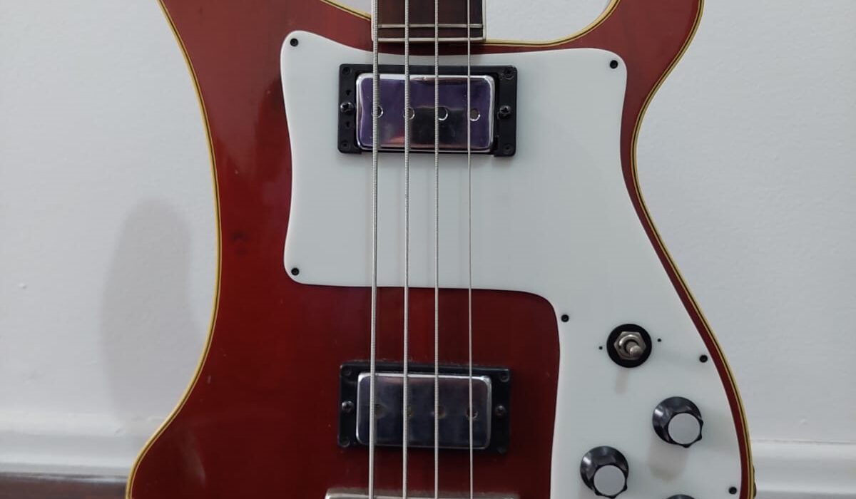 Baixo Finch Rickenbacker – anos 70/80